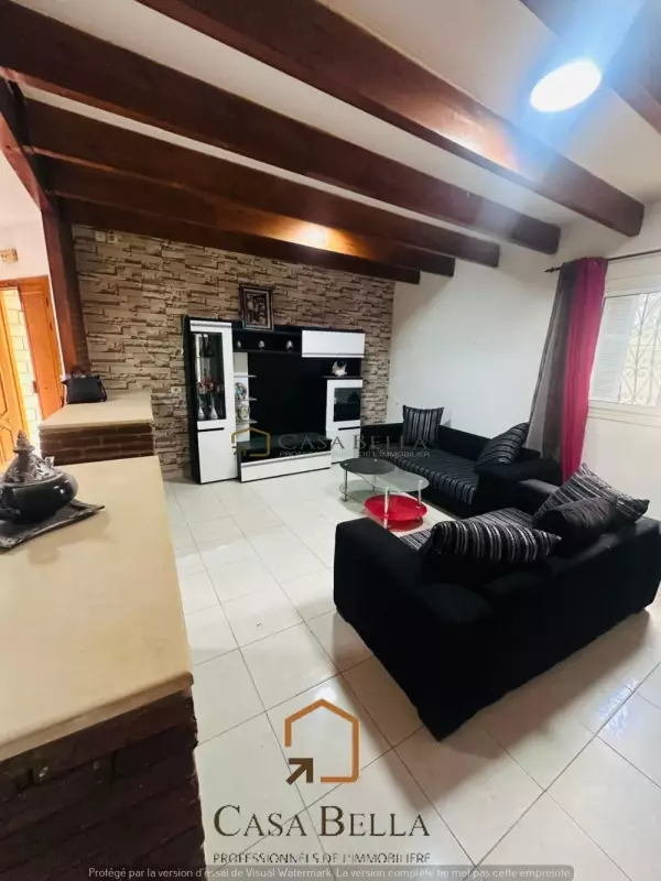 À louer à l’année villa à Khzema ouest