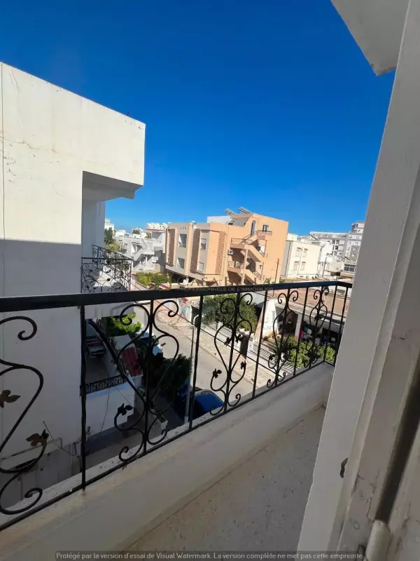 à vendre Étage Familial à Khézama Est